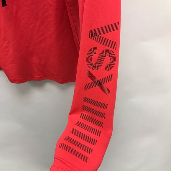 VS Sport Pullover - Picture 3 of 4